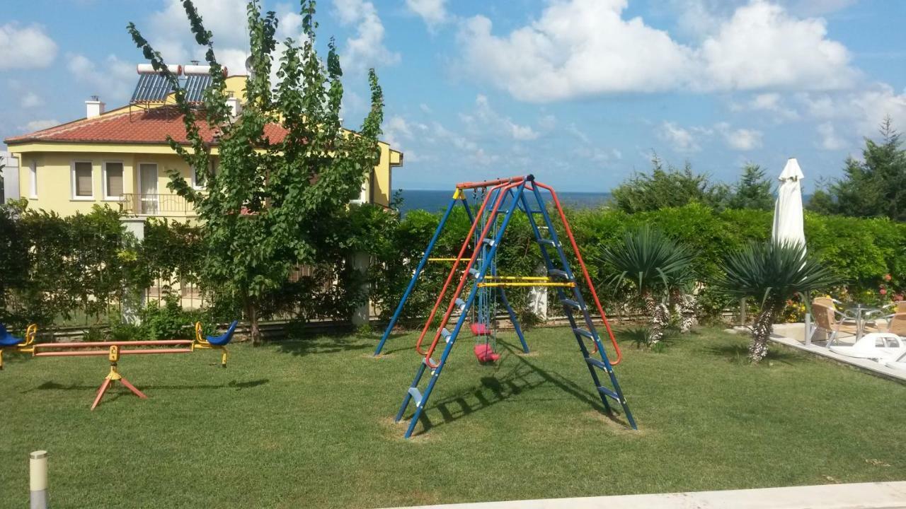 Menada Apolon Apartments Sozopol Exterior foto