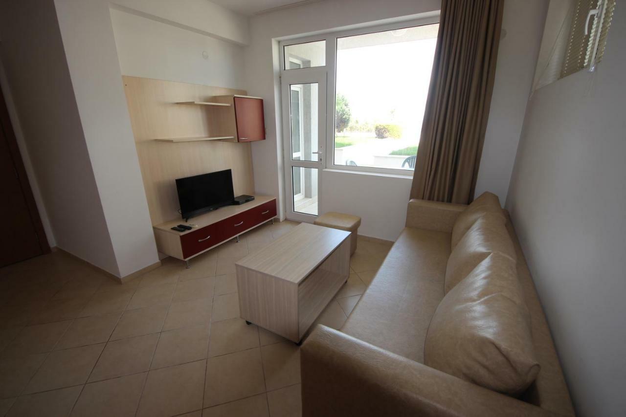 Menada Apolon Apartments Sozopol Exterior foto