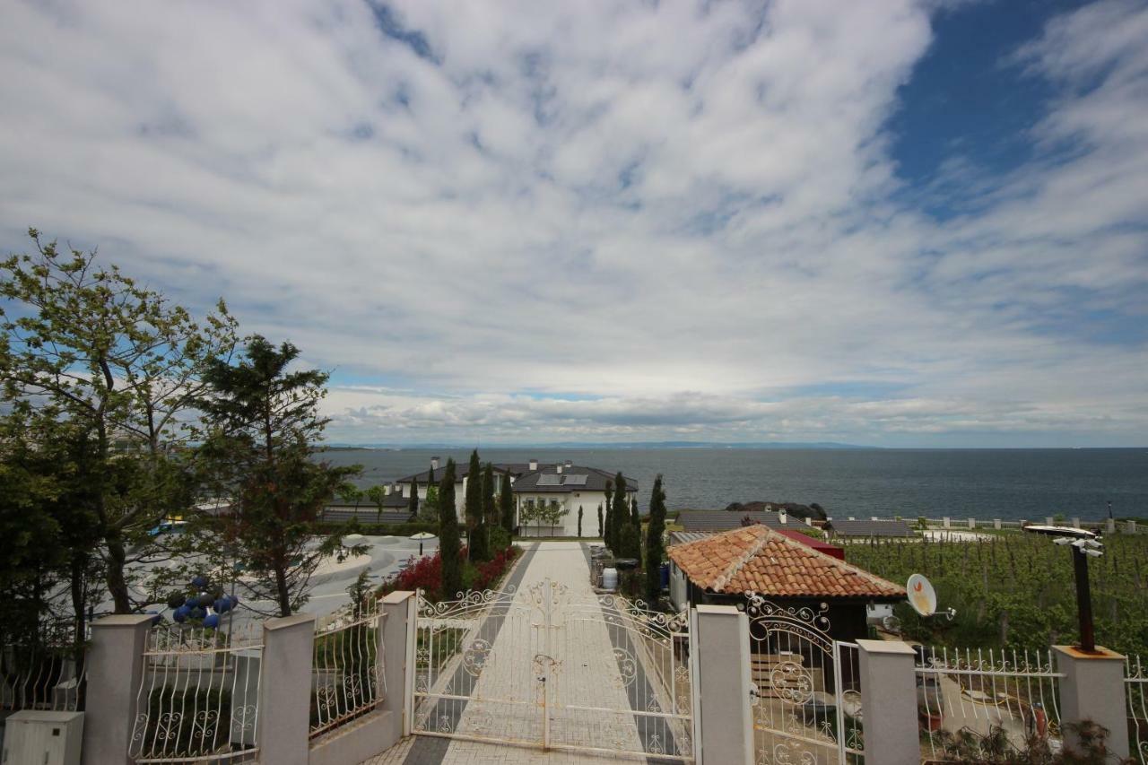 Menada Apolon Apartments Sozopol Exterior foto